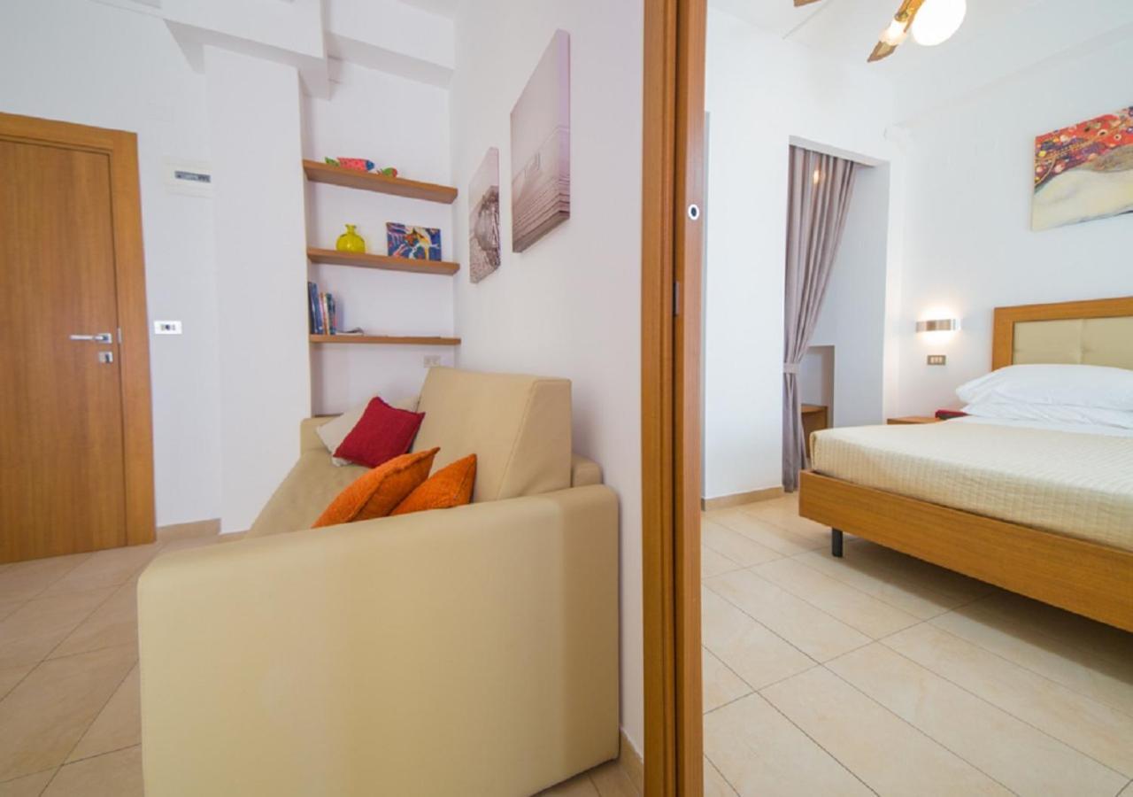 Mediterraneo Hotel & Suites Cattolica Exterior photo